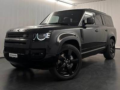 LAND ROVER Defender 130 3.0 D I6 300 X-Dynamic HSE Vorf&uuml;hrmodell