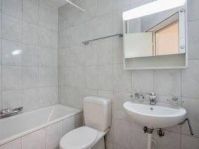 Elegantes, m&ouml;bliertes 1-Zimmer-Apartment in Basel-Matth&auml;us